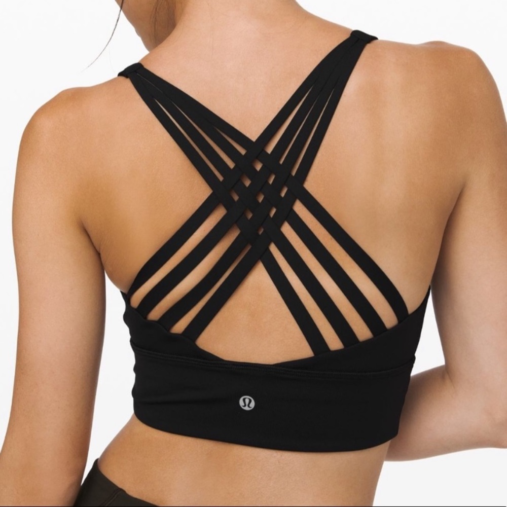 Lululemon free to be moved bra